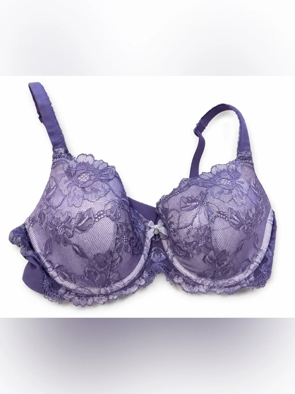 Victoria's Secret Lavender Lace Underwire Bra lined Demi